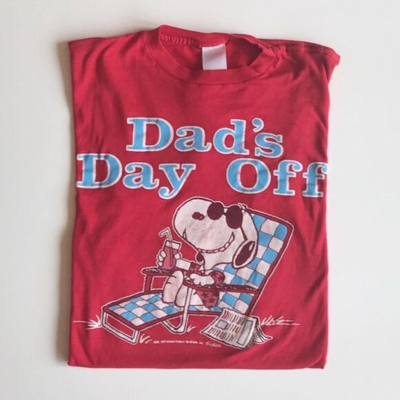 Vintage Other - 1971 Vintage Snoopy Dad's Day Off single stitch shirt Mens Small Medium Joe cool